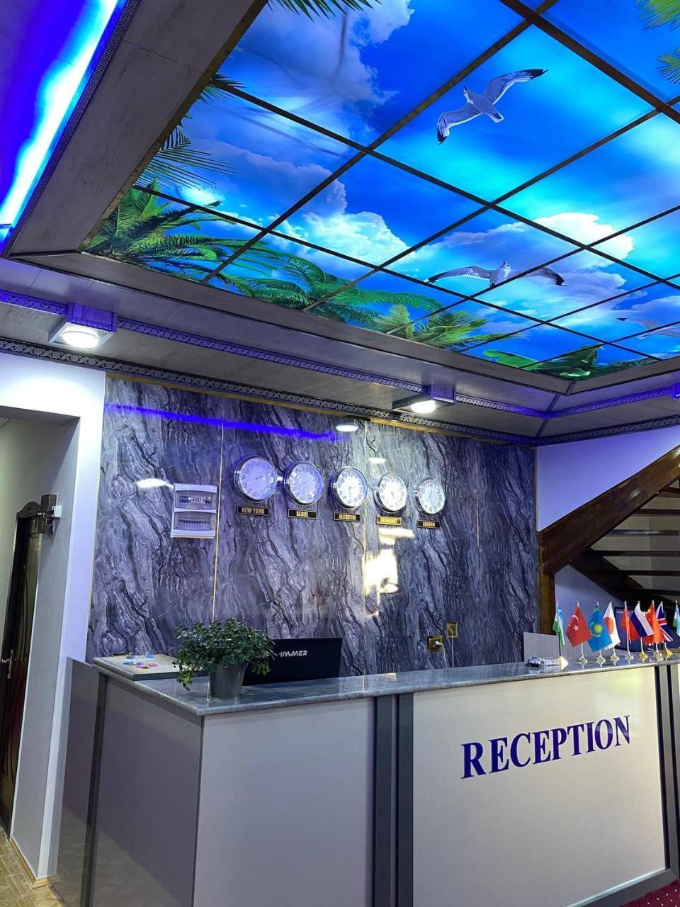 Orom Hotel Fergana Exteriér fotografie